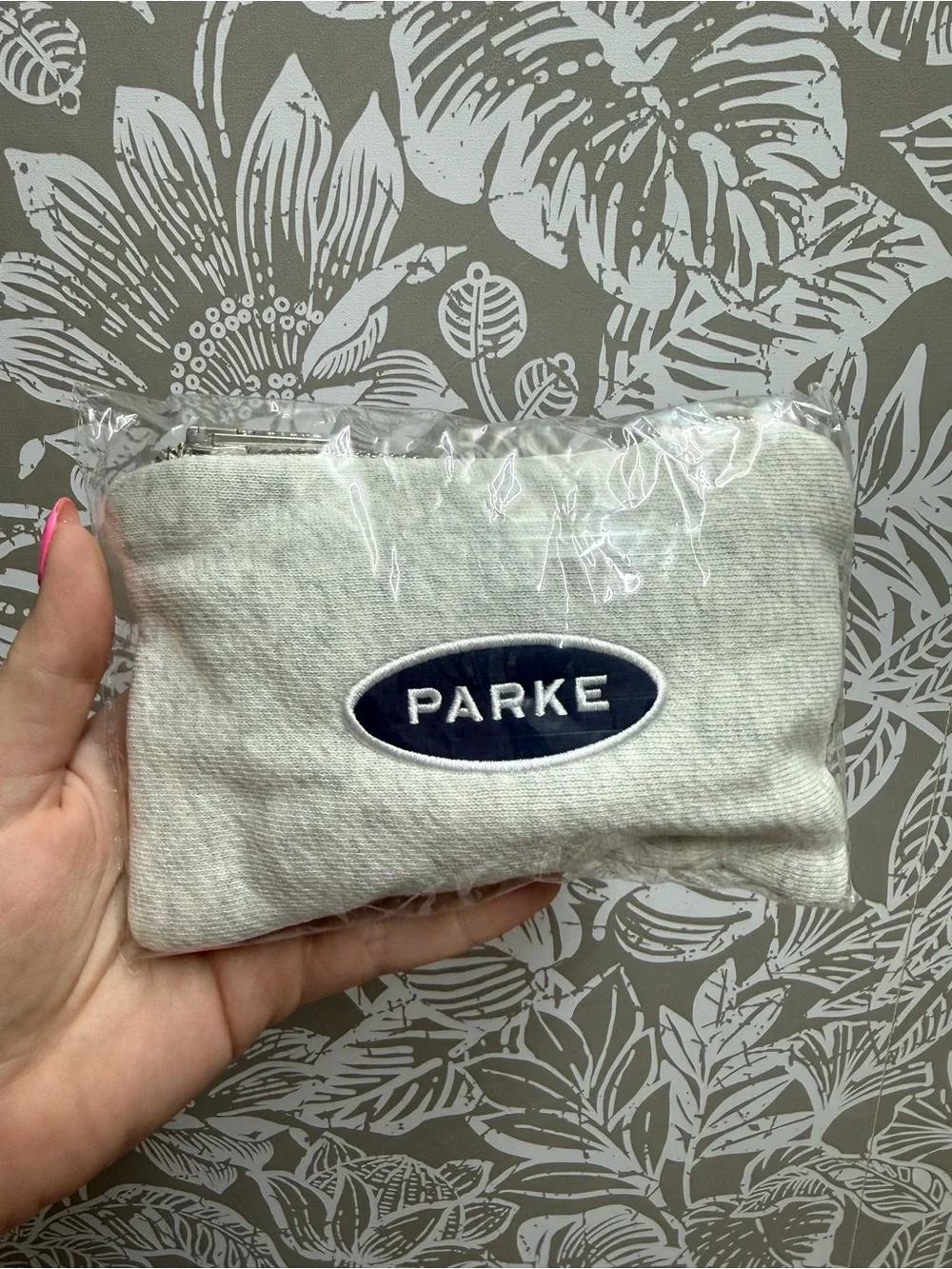 PARKE Claw Clip - Black - Back to School